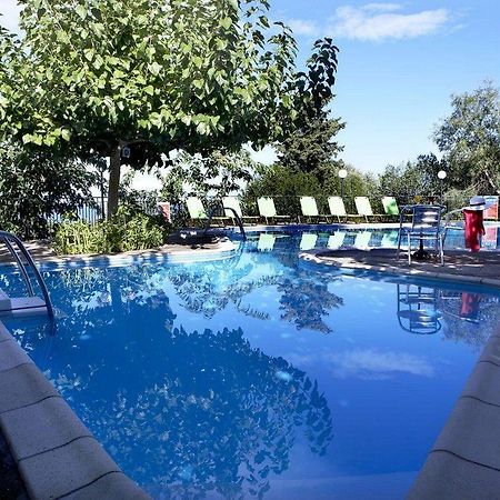 Dafnoudi Hotel Apartments Antipata  외부 사진