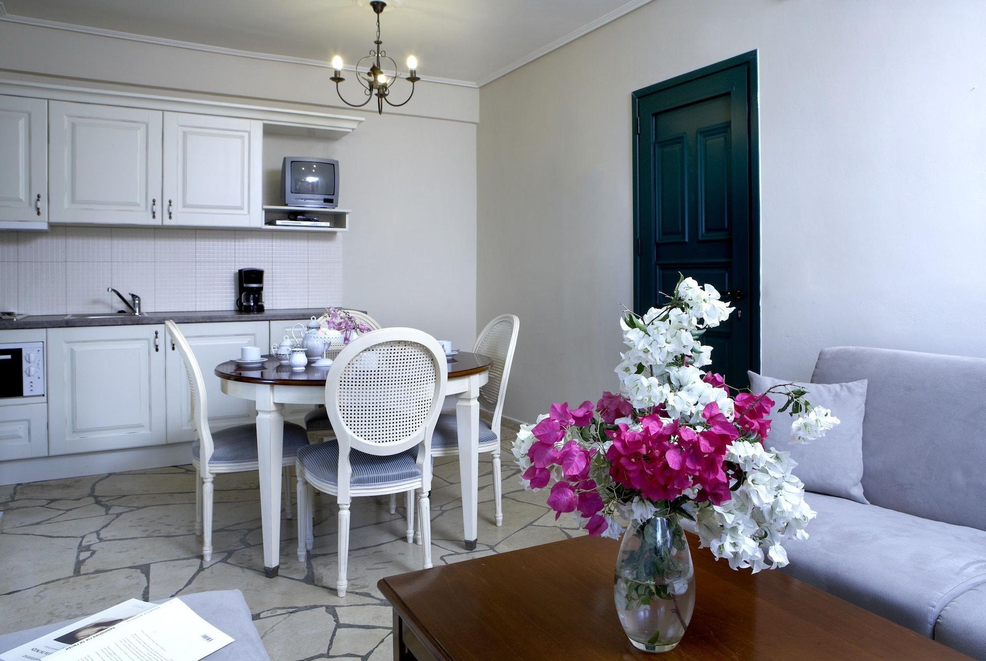 Dafnoudi Hotel Apartments Antipata  외부 사진