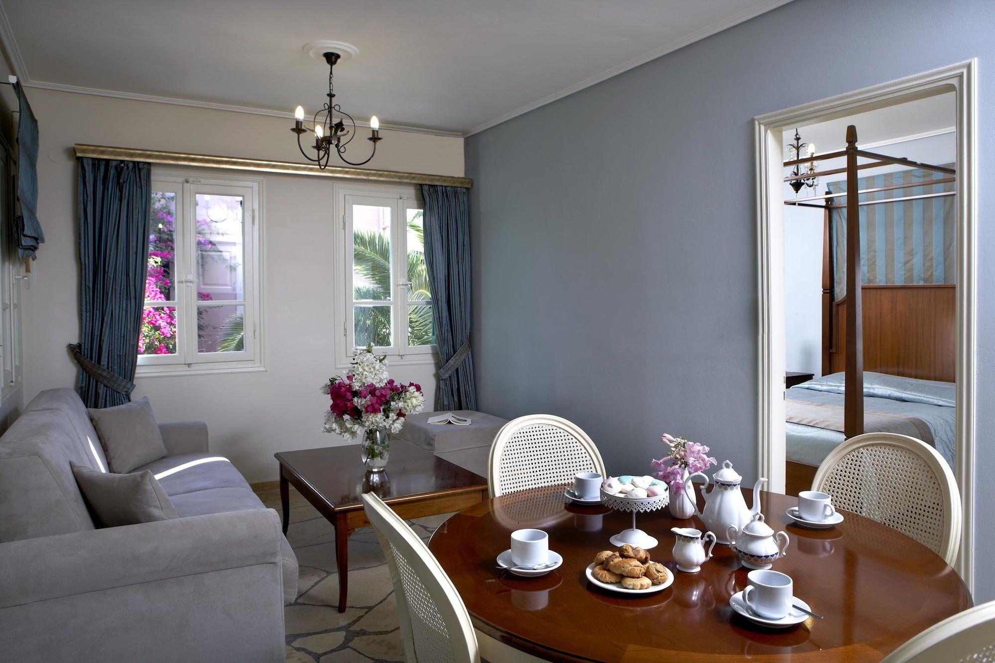 Dafnoudi Hotel Apartments Antipata  외부 사진